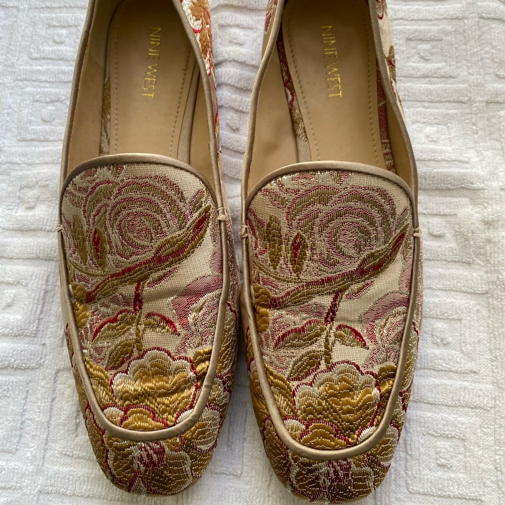 Nine West Brocade flats, size 7.5